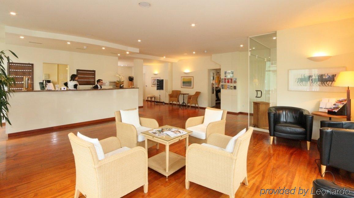 Ibis Styles Bern City Interieur foto
