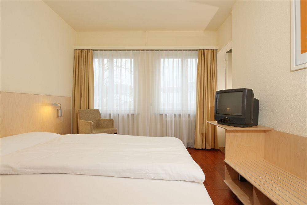Ibis Styles Bern City Buitenkant foto